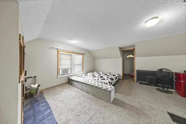 Photo of 720 S Grand Ave, Lyons, KS