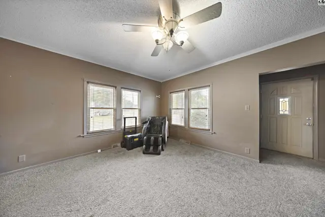 Photo of 720 S Grand Ave, Lyons, KS