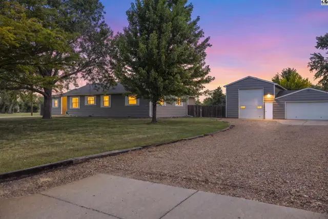 Photo of 1706 E 26th Ave, Hutchinson, KS