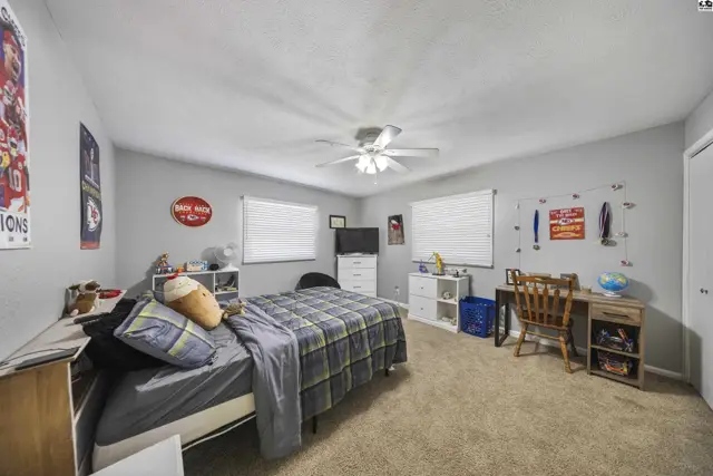 Photo of 1706 E 26th Ave, Hutchinson, KS