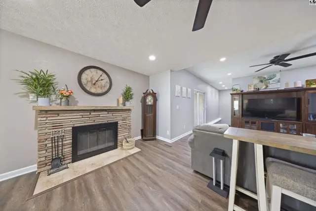 Photo of 1706 E 26th Ave, Hutchinson, KS