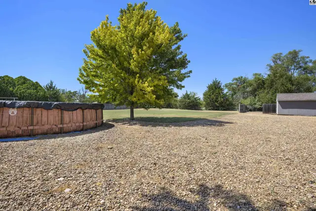 Photo of 1706 E 26th Ave, Hutchinson, KS