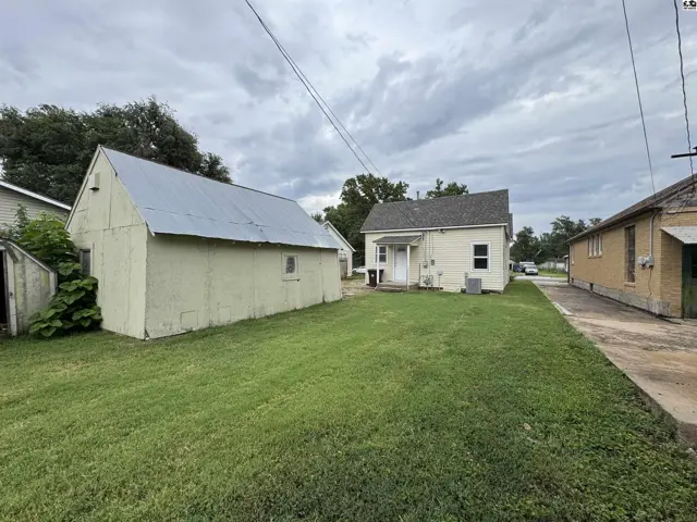 Photo of 839 N Wheeler St, McPherson, KS