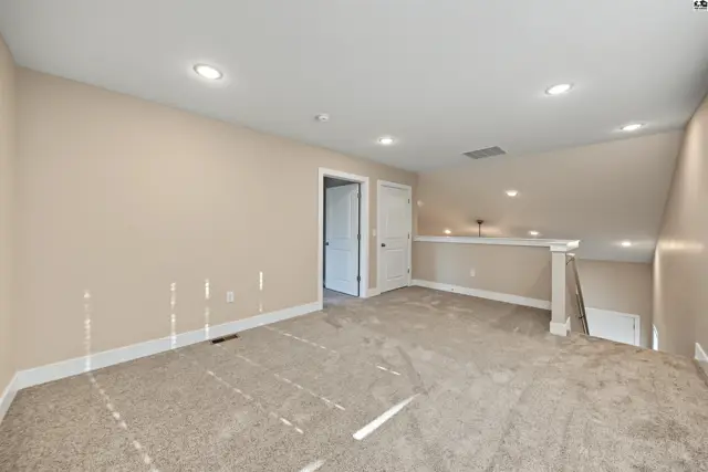Photo of 1302 Steve Hawley Ln, Salina, KS