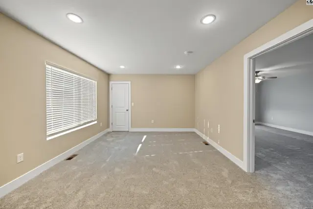 Photo of 1302 Steve Hawley Ln, Salina, KS