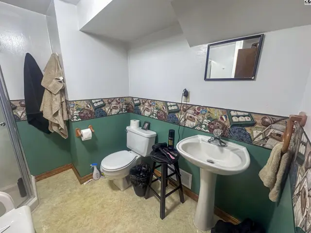 Photo of 585 Belmont Rd, Pratt, KS