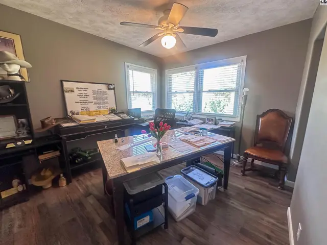 Photo of 585 Belmont Rd, Pratt, KS