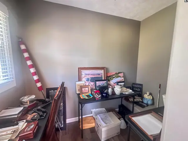 Photo of 585 Belmont Rd, Pratt, KS