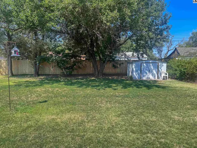 Photo of 585 Belmont Rd, Pratt, KS