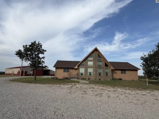 Photo of 2211 14th Ave, Lindsborg, KS