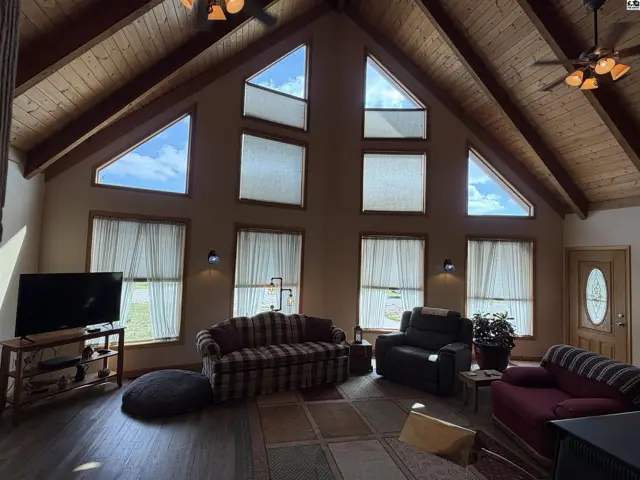 Photo of 2211 14th Ave, Lindsborg, KS