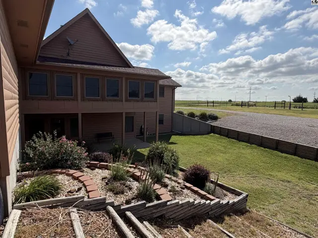 Photo of 2211 14th Ave, Lindsborg, KS