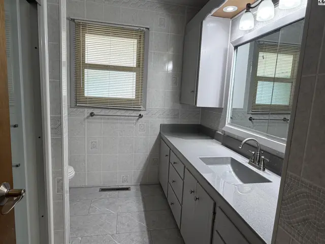 Photo of 1458 N Maple St, McPherson, KS