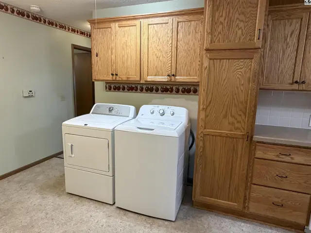Photo of 1458 N Maple St, McPherson, KS