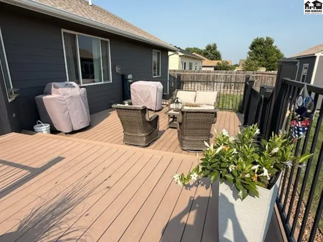 Photo of 1956 Cochise Ave, McPherson, KS