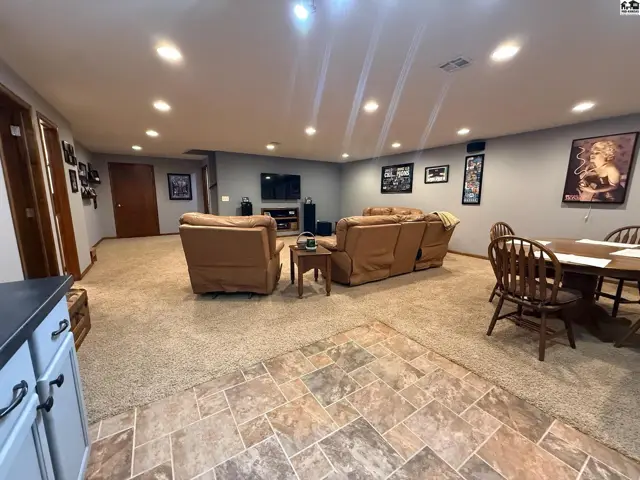 Photo of 1956 Cochise Ave, McPherson, KS