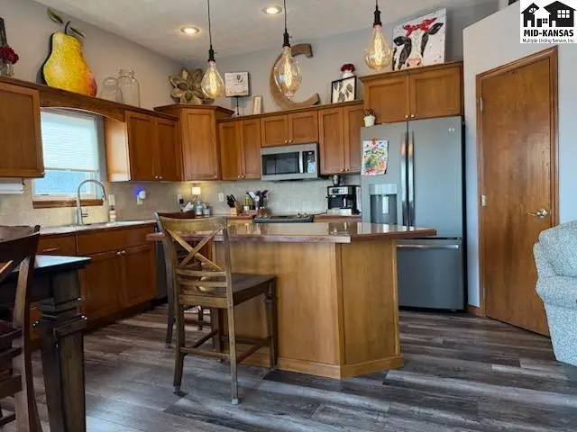 Photo of 1956 Cochise Ave, McPherson, KS