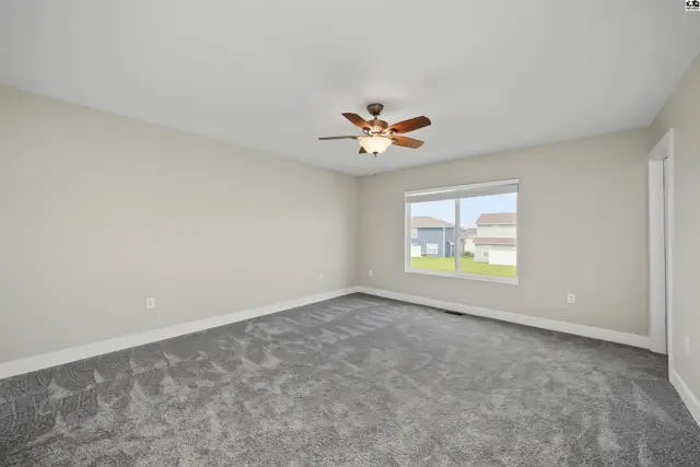 Photo of 2710 Amelia Ln, Salina, KS