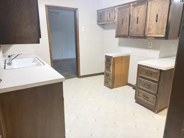 Photo of 540 Clinton St, Little River, KS
