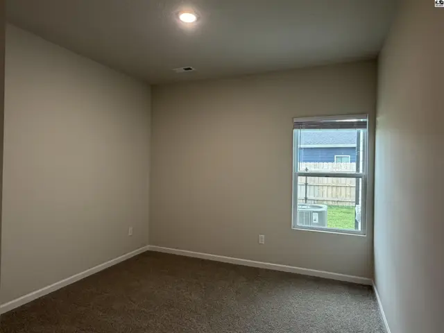 Photo of 1315 Robin Dr, McPherson, KS