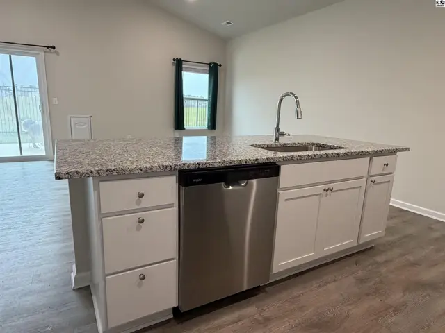 Photo of 1315 Robin Dr, McPherson, KS