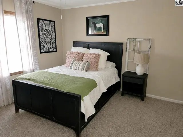 Photo of 452 N Maxwell St, McPherson, KS