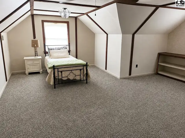 Photo of 452 N Maxwell St, McPherson, KS