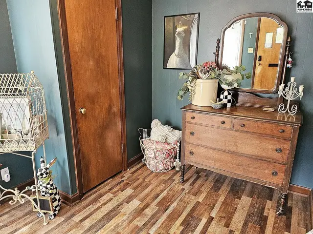 Photo of 452 N Maxwell St, McPherson, KS