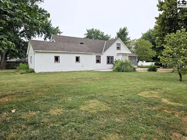 Photo of 452 N Maxwell St, McPherson, KS