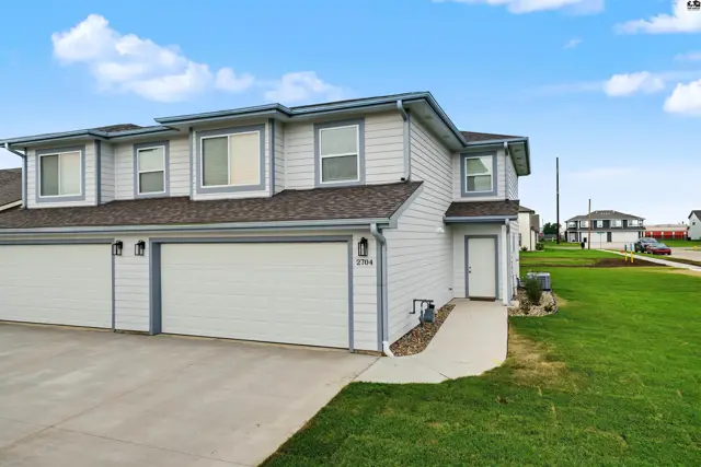 Photo of 2704 Amelia Ln, Salina, KS