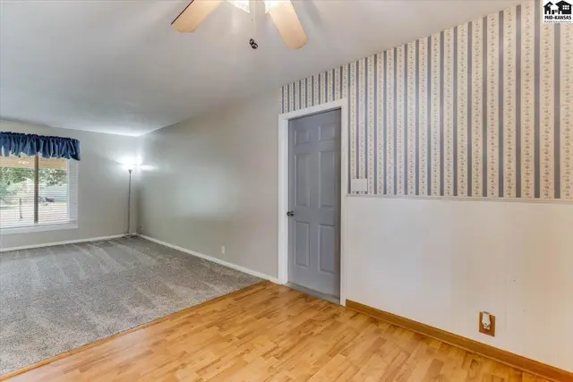Photo of 1500 E 35th Ave, Hutchinson, KS