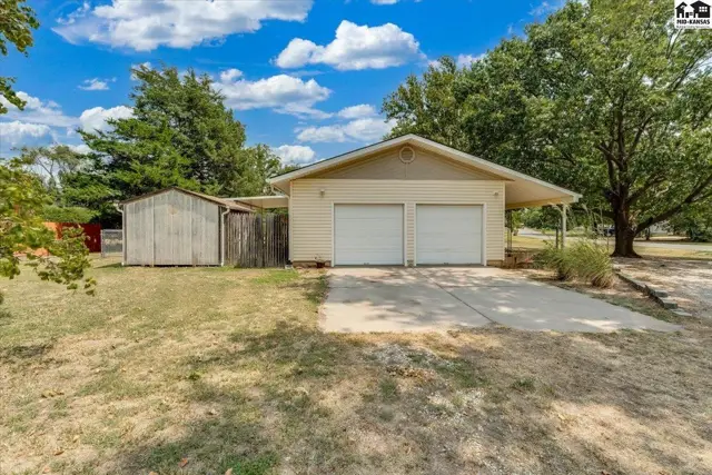 Photo of 1500 E 35th Ave, Hutchinson, KS