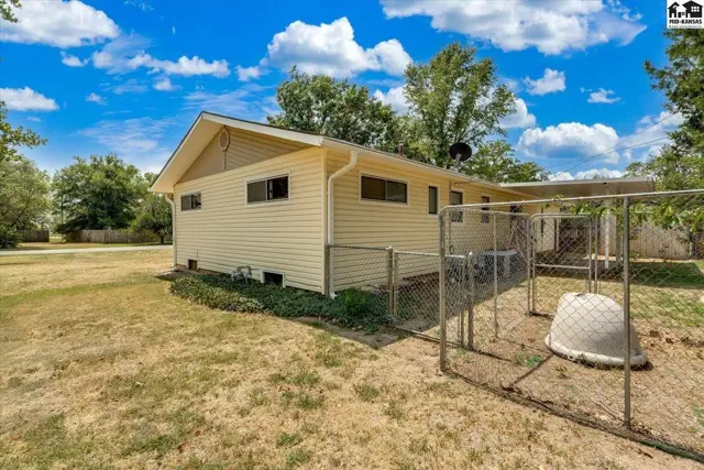 Photo of 1500 E 35th Ave, Hutchinson, KS