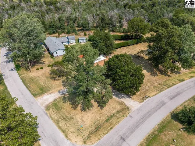 Photo of 1500 E 35th Ave, Hutchinson, KS