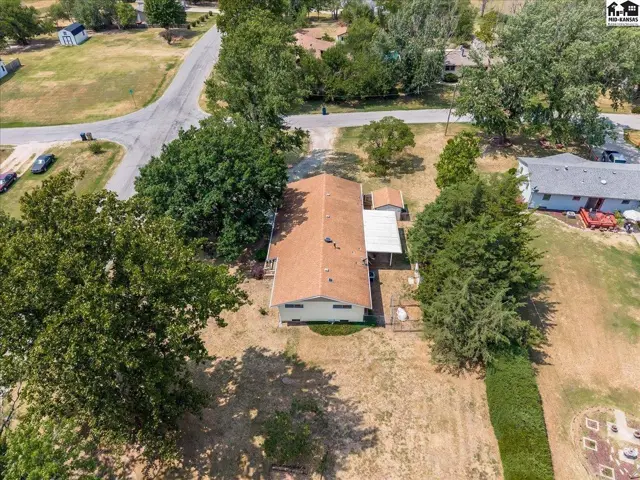 Photo of 1500 E 35th Ave, Hutchinson, KS
