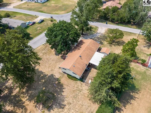 Photo of 1500 E 35th Ave, Hutchinson, KS