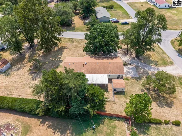Photo of 1500 E 35th Ave, Hutchinson, KS
