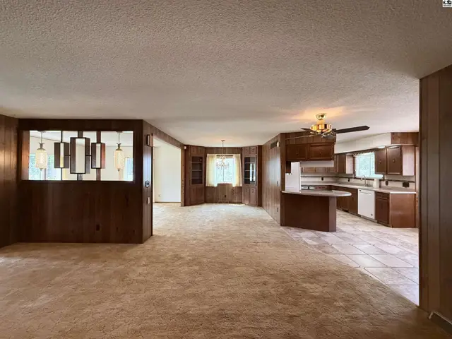 Photo of 705 S Douglas, Lyons, KS