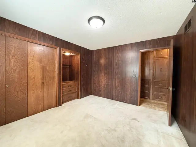 Photo of 705 S Douglas, Lyons, KS