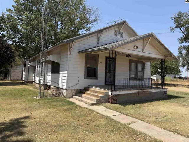 Photo of 201 Moore St, Coats, KS