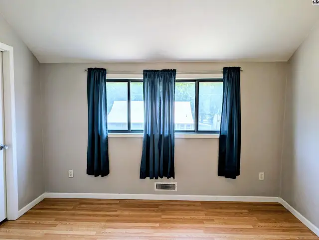 Photo of 303 N Swedonia St, Marquette, KS