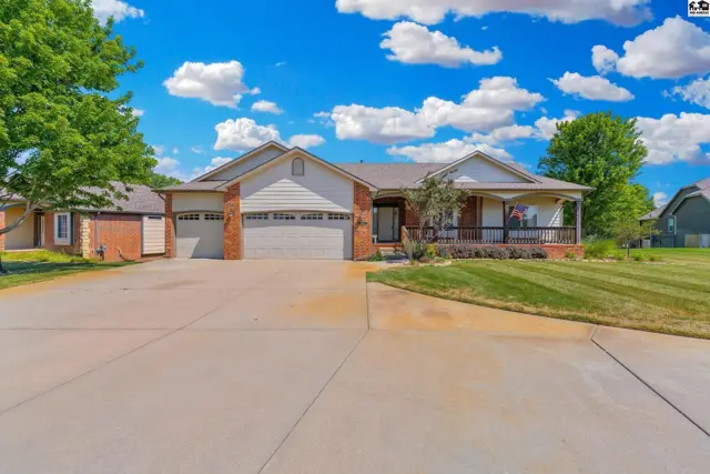 Photo of 14302 E Twinlake Dr, Wichita, KS
