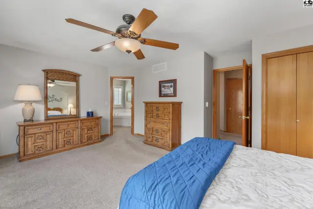 Photo of 14302 E Twinlake Dr, Wichita, KS