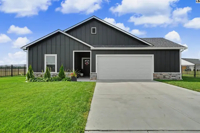Photo of 1416 Curtiss Dr, McPherson, KS