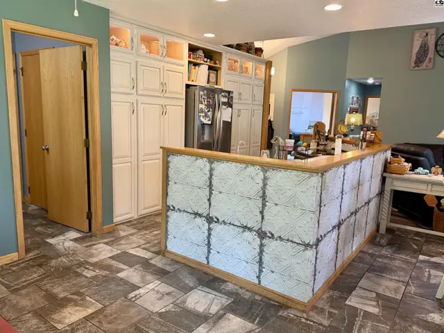 Photo of 375 Lake Rd, Pratt, KS