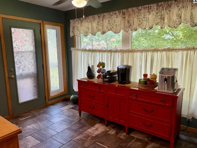 Photo of 375 Lake Rd, Pratt, KS