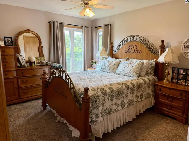 Photo of 375 Lake Rd, Pratt, KS