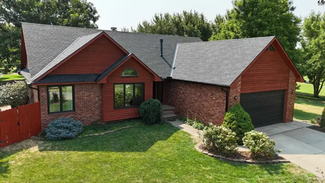 Photo of 375 Lake Rd, Pratt, KS