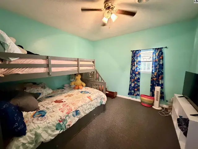 Photo of 1302 E 95th Ave, Hutchinson, KS