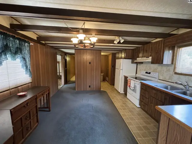 Photo of 36 NW 100th St, Iuka, KS